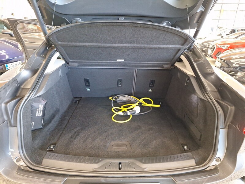 Jaguar I-PACE vaihtoauto