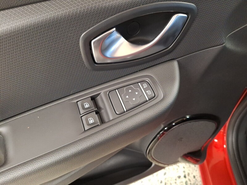 Renault Clio vaihtoauto