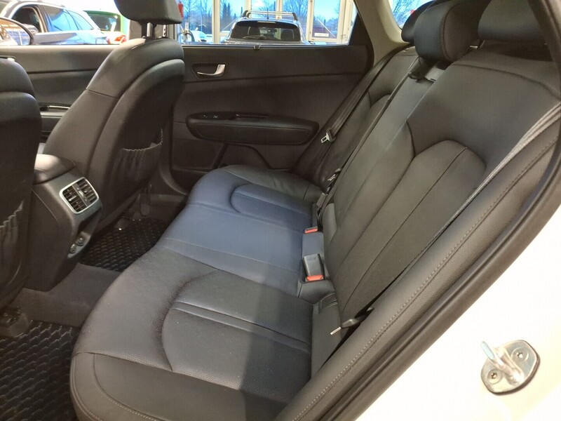 Kia Optima vaihtoauto