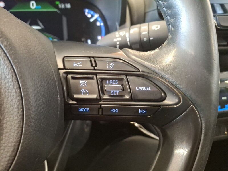 Toyota Yaris Cross vaihtoauto