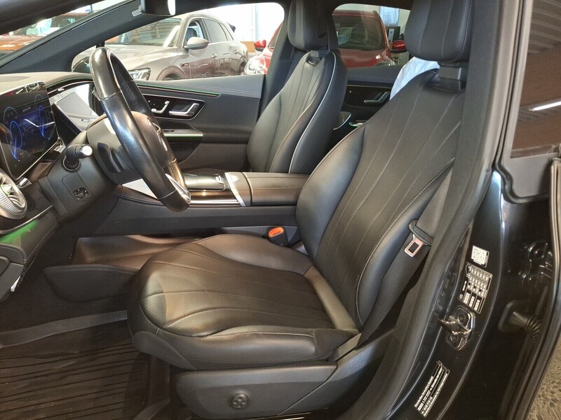 Mercedes-Benz EQE vaihtoauto