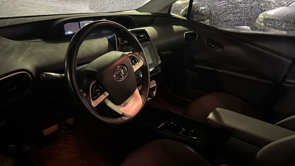 Toyota Prius vaihtoauto