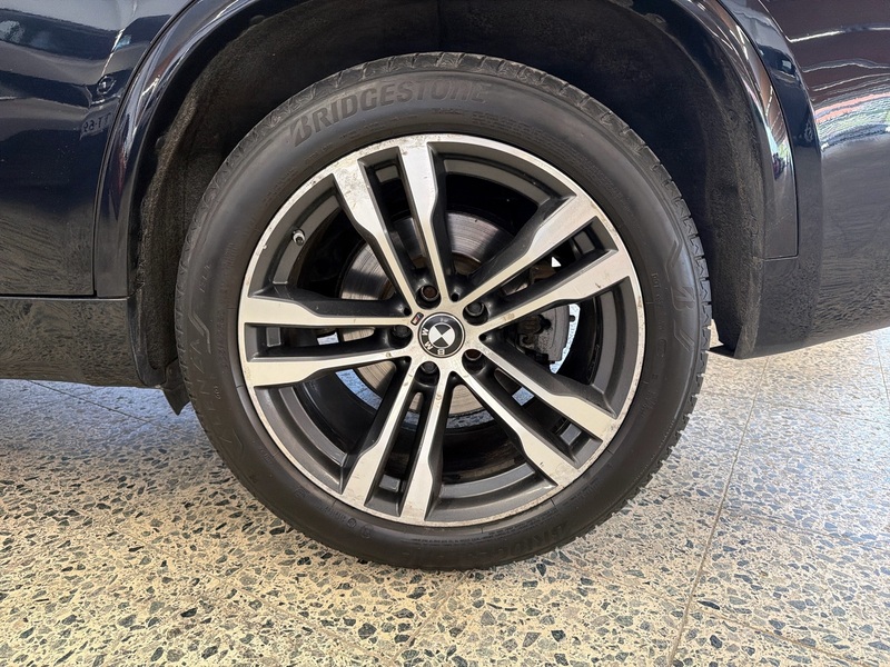 BMW X5 vaihtoauto