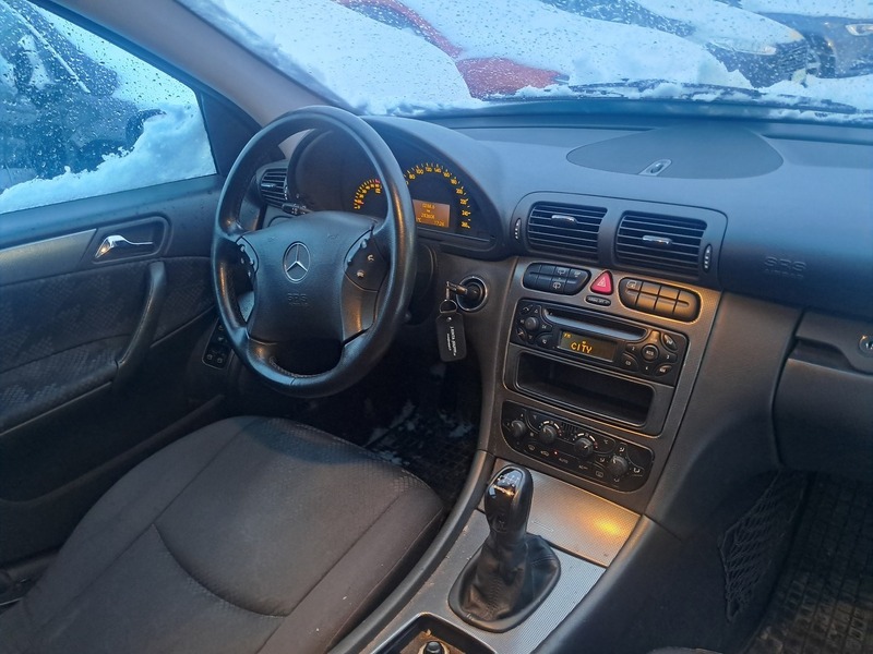 Mercedes-Benz C vaihtoauto