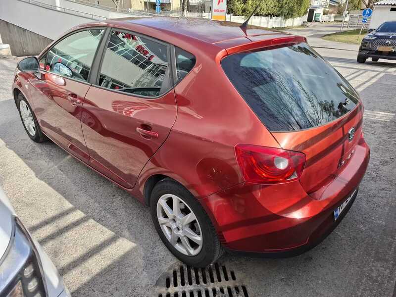 SEAT Ibiza vaihtoauto