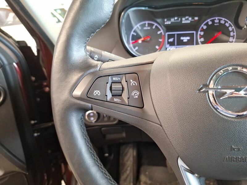 Opel Zafira vaihtoauto