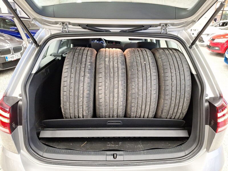 Volkswagen Golf vaihtoauto