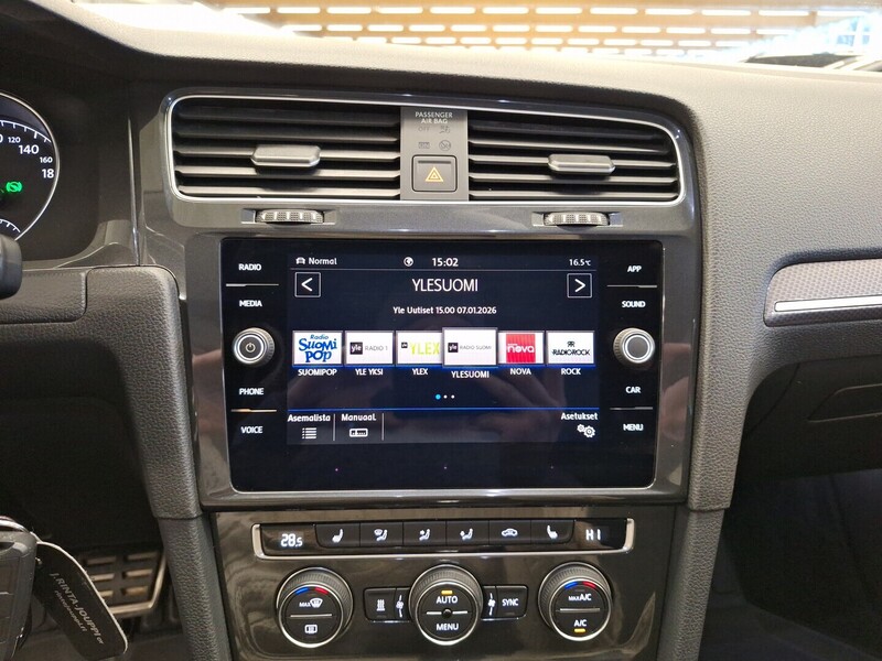 Volkswagen Golf vaihtoauto