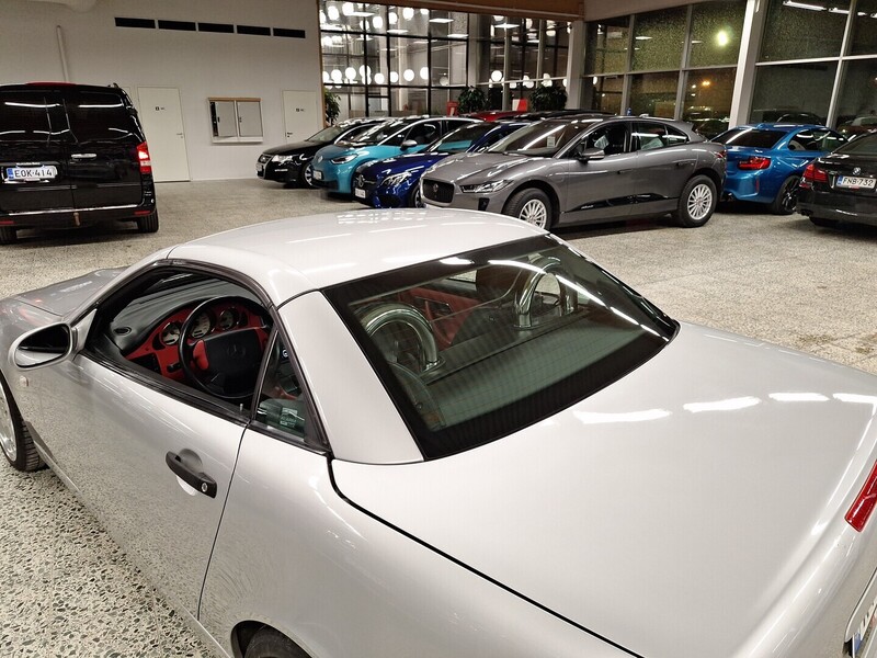 Mercedes-Benz SLK vaihtoauto