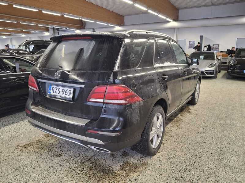 Mercedes-Benz GLE vaihtoauto
