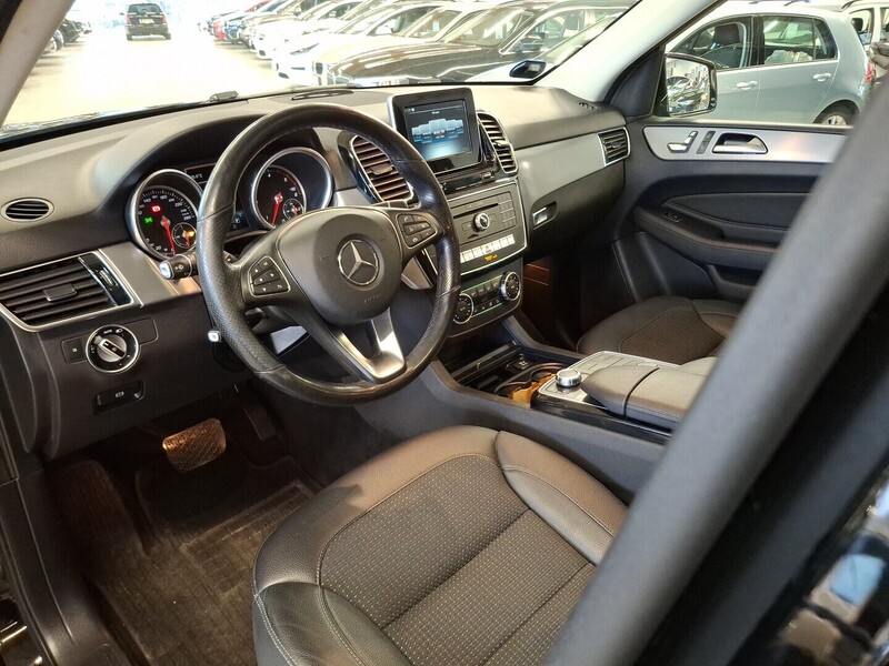 Mercedes-Benz GLE vaihtoauto