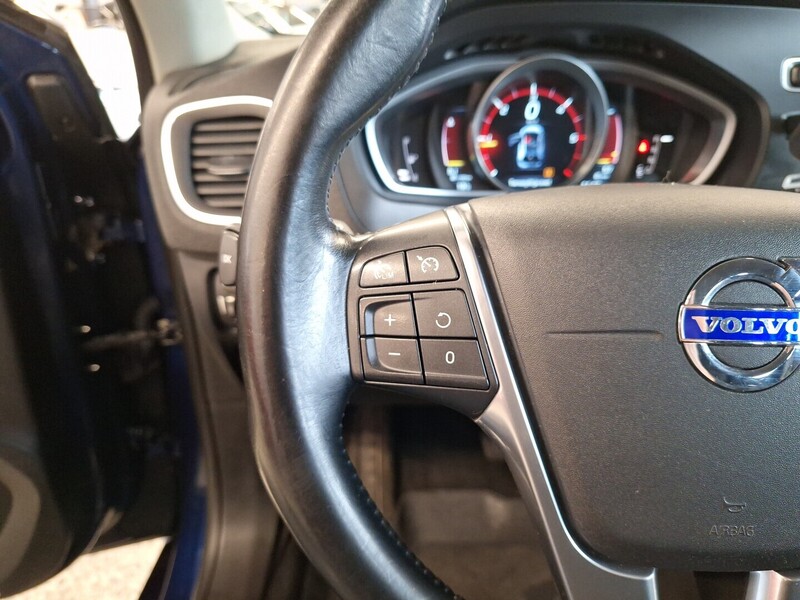 Volvo V40 vaihtoauto