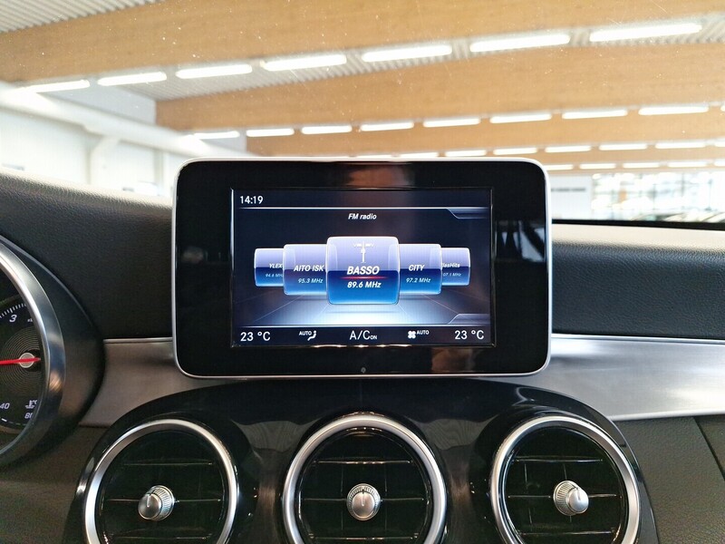 Mercedes-Benz C vaihtoauto