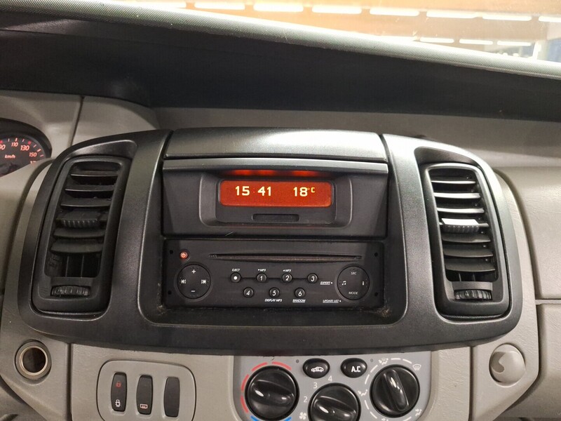 Nissan Primastar vaihtoauto