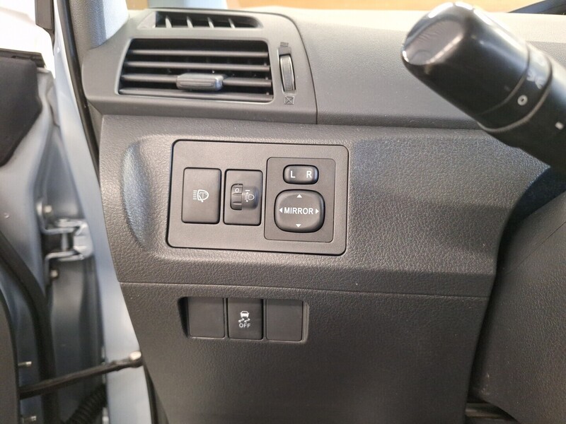 Toyota Verso vaihtoauto