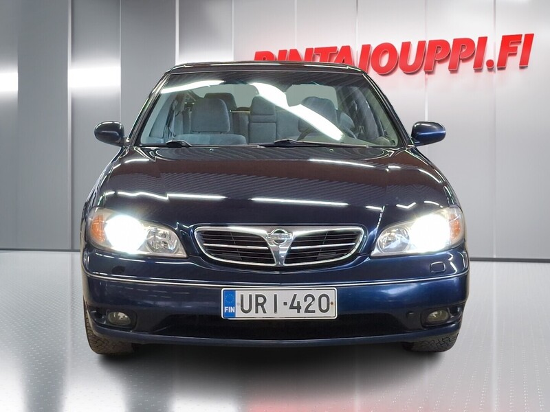 Nissan Maxima vaihtoauto