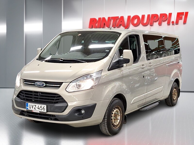 Ford Tourneo Custom vaihtoauto