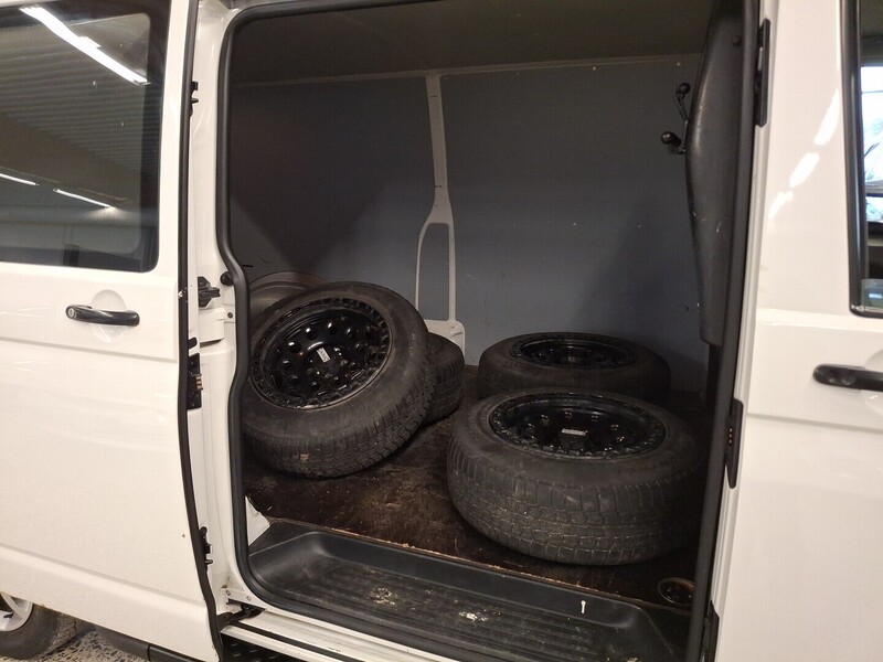 Volkswagen Transporter vaihtoauto