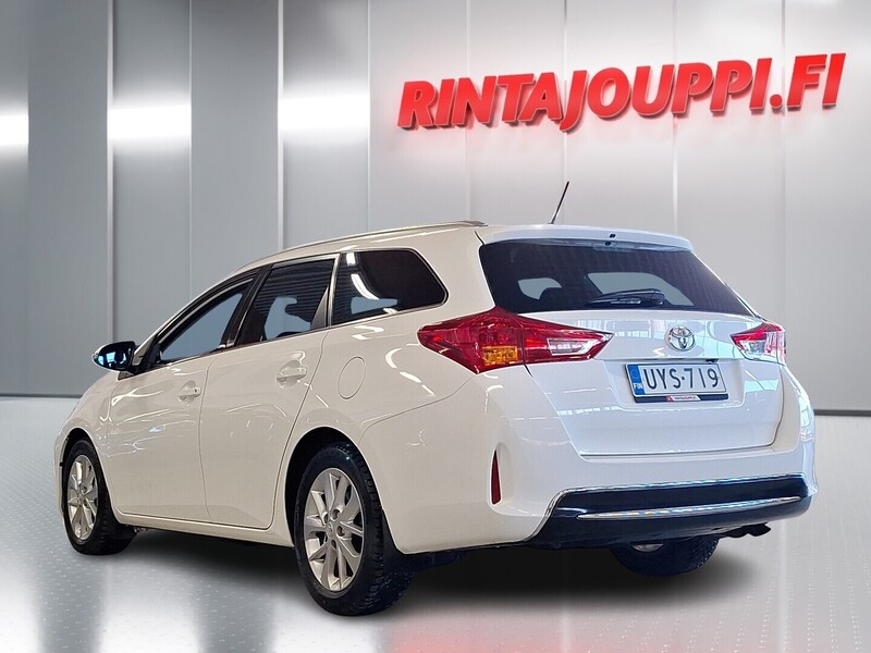 Toyota Auris vaihtoauto