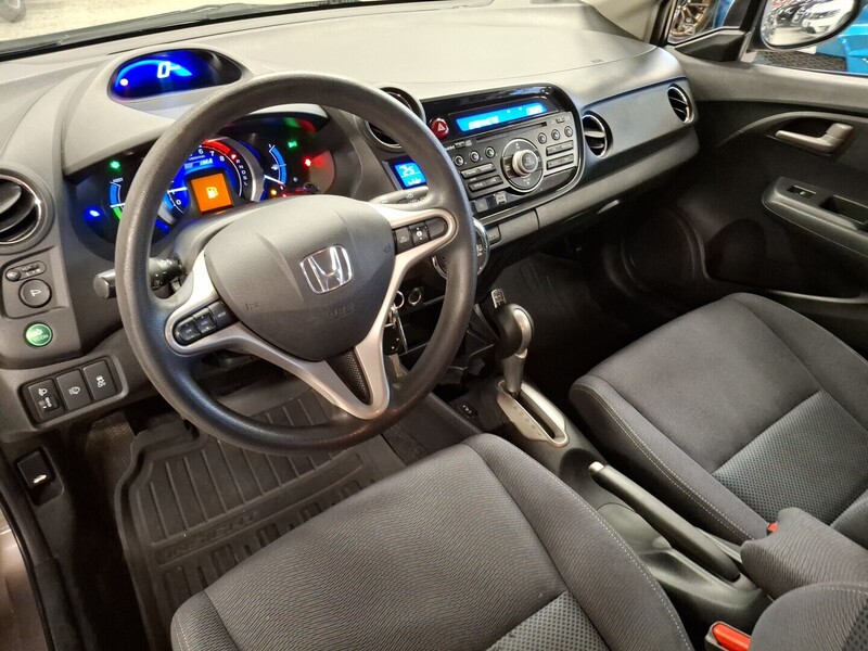 Honda Insight vaihtoauto