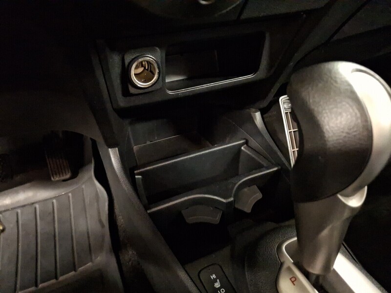 Honda Insight vaihtoauto