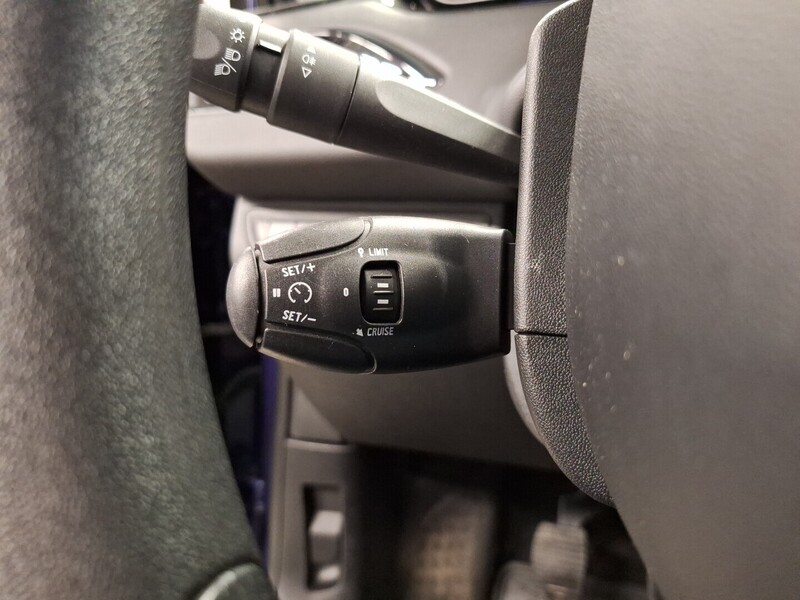 Peugeot 208 vaihtoauto