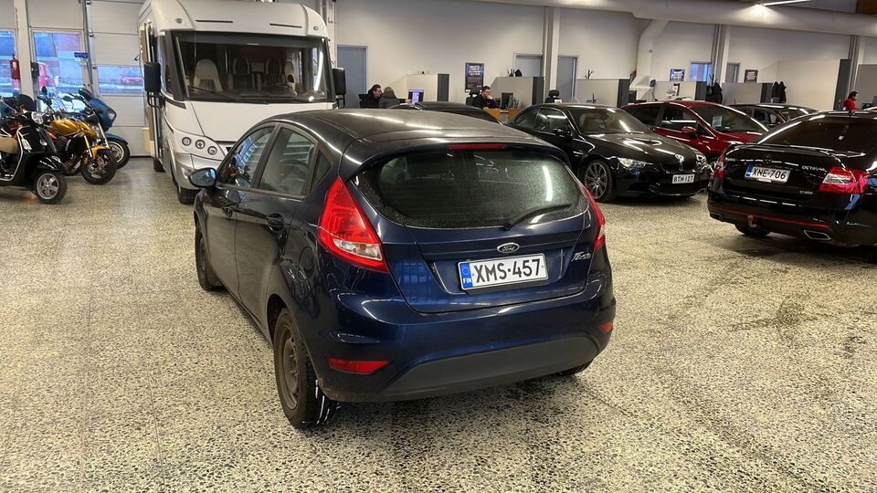 Ford Fiesta vaihtoauto