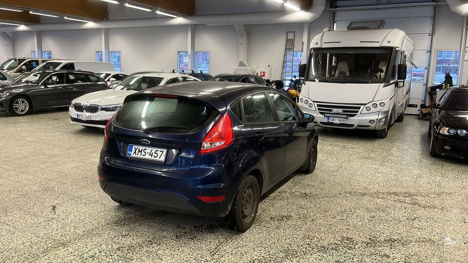 Ford Fiesta vaihtoauto