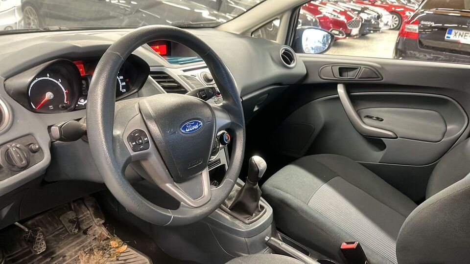 Ford Fiesta vaihtoauto