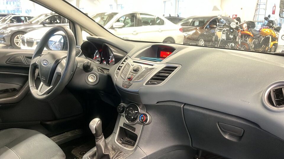 Ford Fiesta vaihtoauto