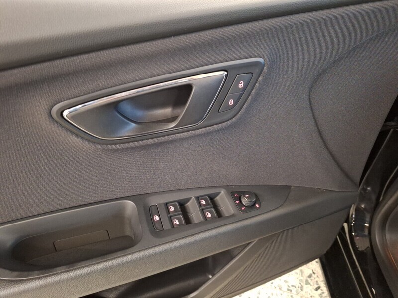 SEAT Leon vaihtoauto