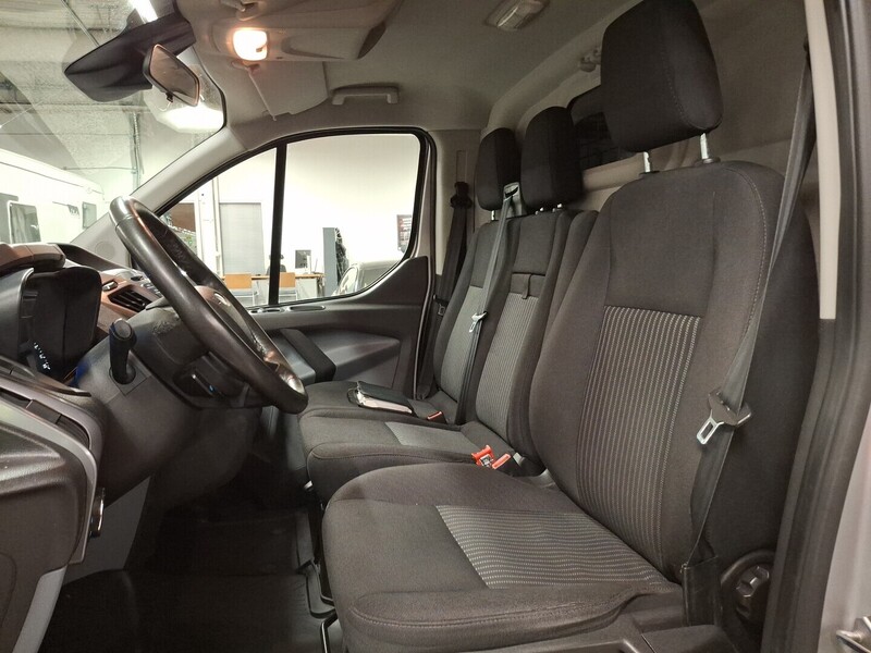 Ford Transit Custom vaihtoauto