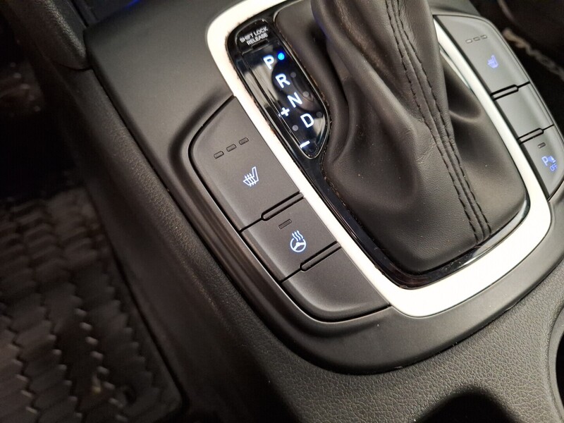 Hyundai Kona vaihtoauto