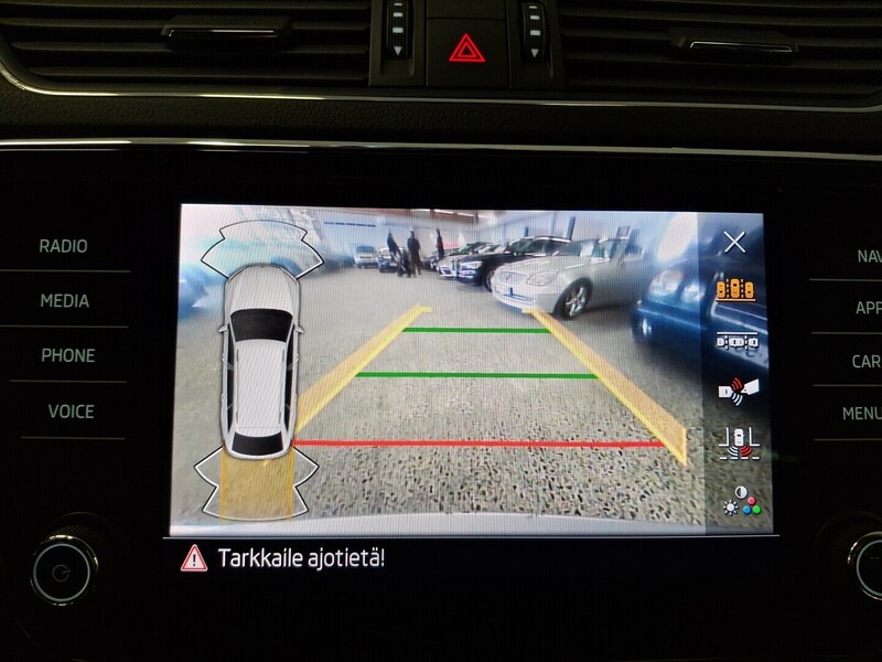 Skoda Superb vaihtoauto