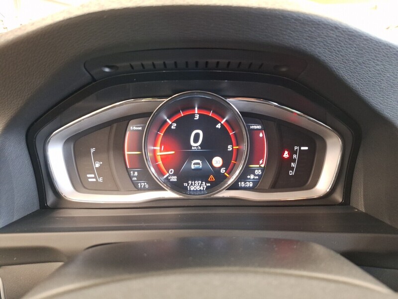 Volvo V60 vaihtoauto