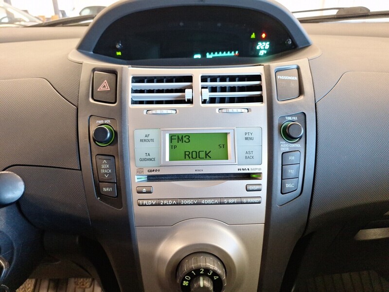 Toyota Yaris vaihtoauto