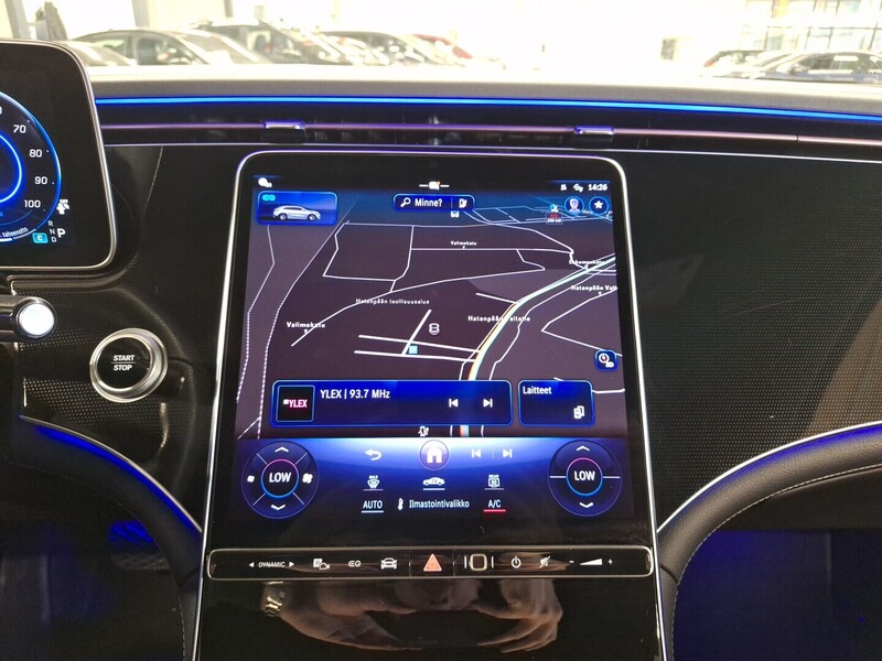 Mercedes-Benz EQE vaihtoauto