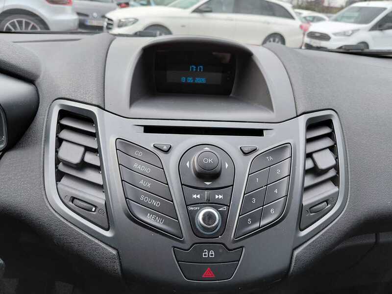 Ford Fiesta vaihtoauto