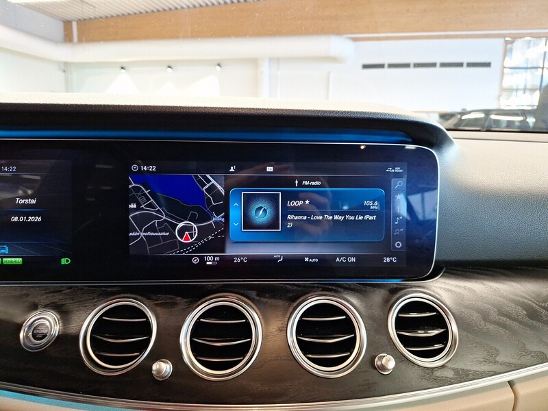 Mercedes-Benz E vaihtoauto