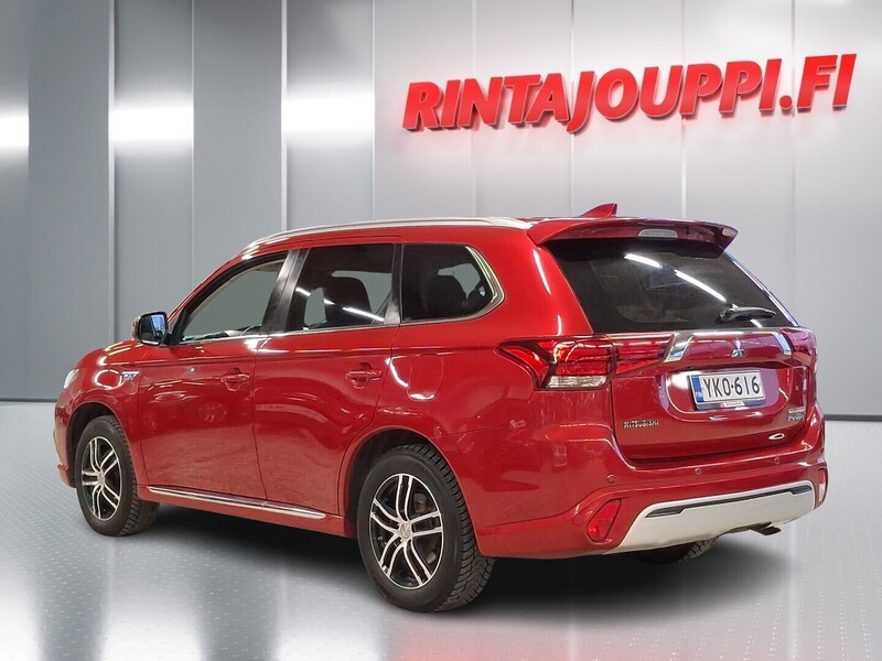 Mitsubishi Outlander PHEV vaihtoauto