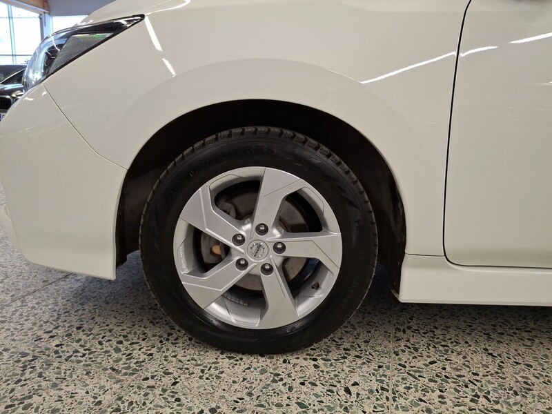 Nissan Leaf vaihtoauto