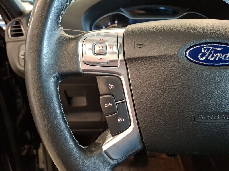 Ford S-MAX vaihtoauto