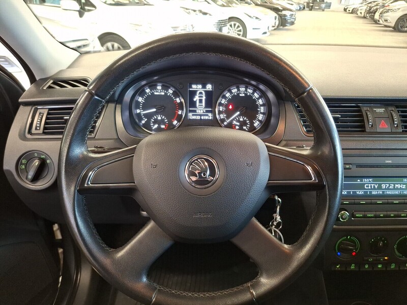 Skoda Rapid vaihtoauto