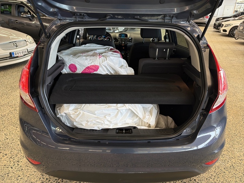 Ford Fiesta vaihtoauto