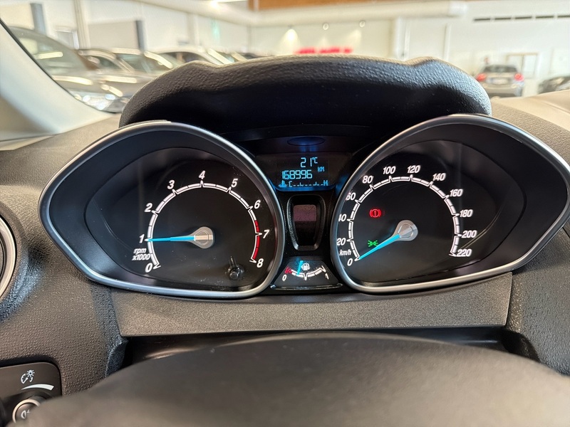 Ford Fiesta vaihtoauto