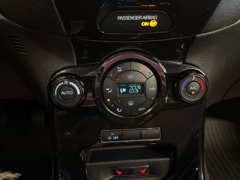 Ford Fiesta vaihtoauto