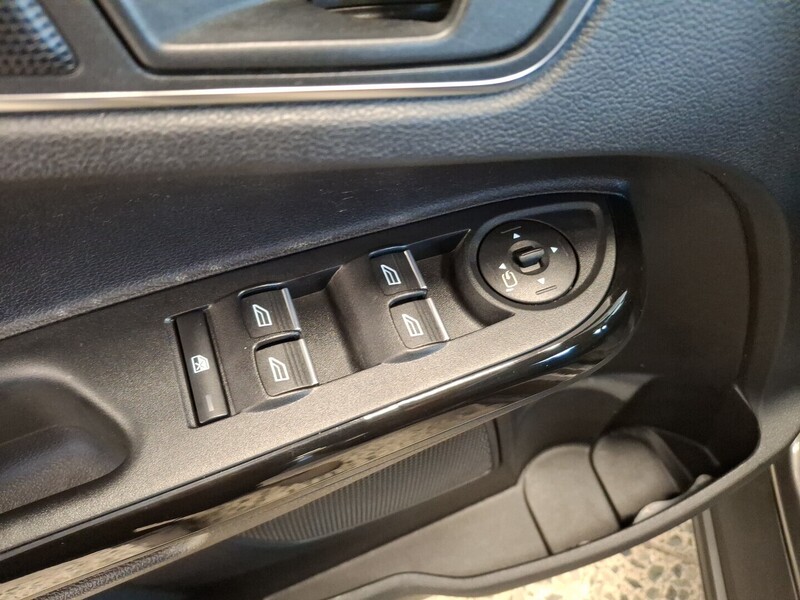 Ford B-Max vaihtoauto