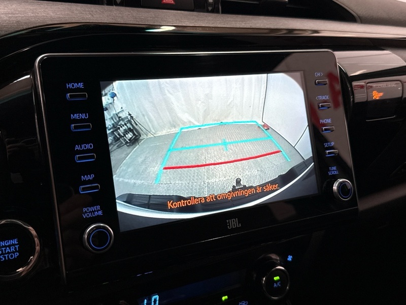 Toyota Hilux vaihtoauto