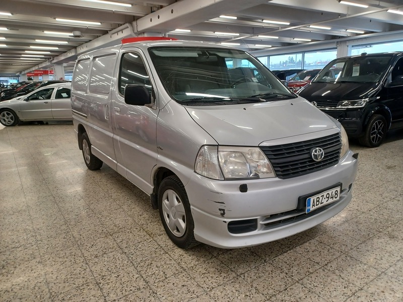 Toyota Hiace vaihtoauto