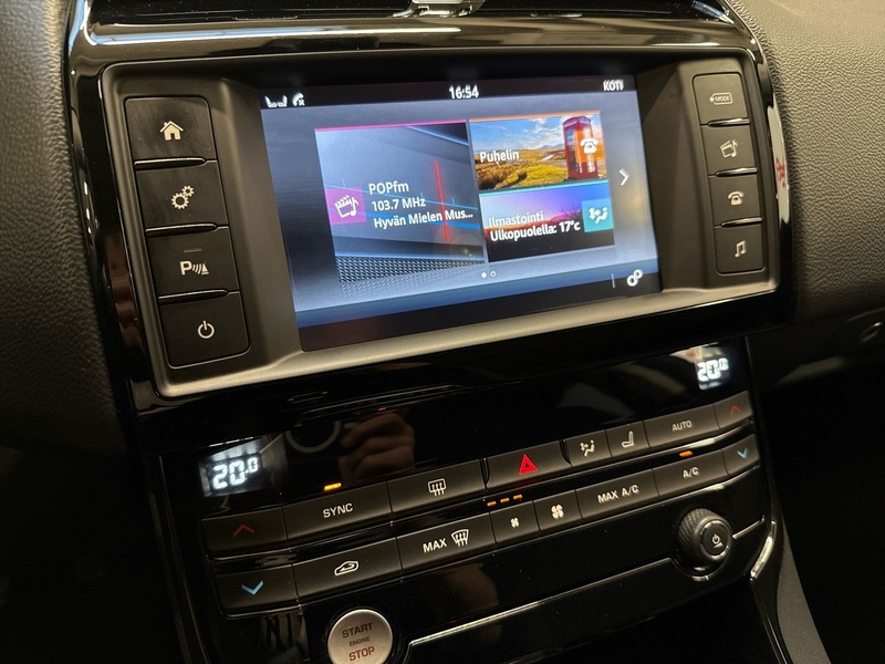 Jaguar XE vaihtoauto